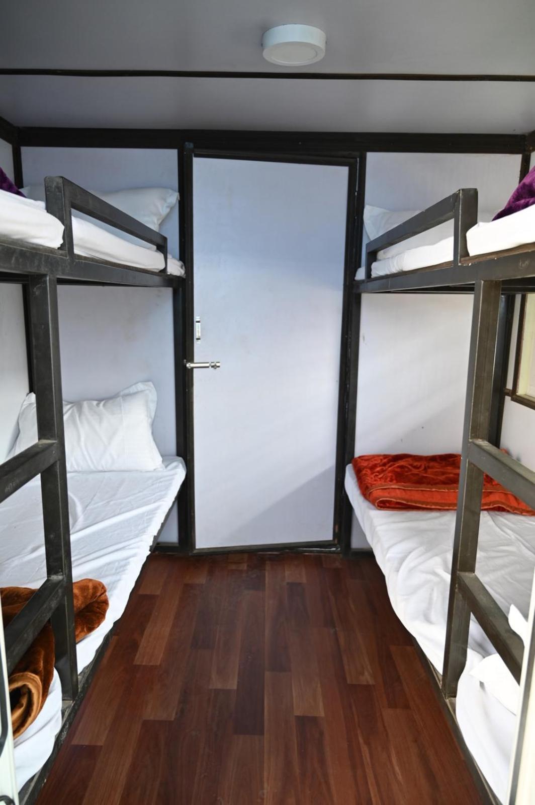 4 Seasons Resort By Jain Residency Sohna Экстерьер фото